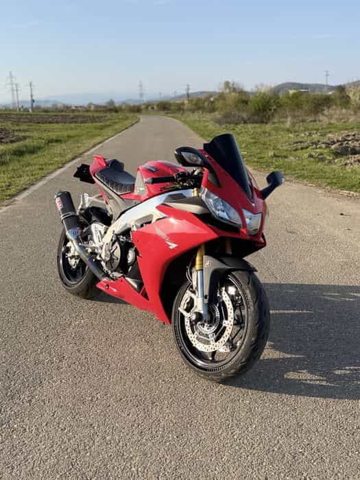 Vand /Schimb Aprilia RSV4