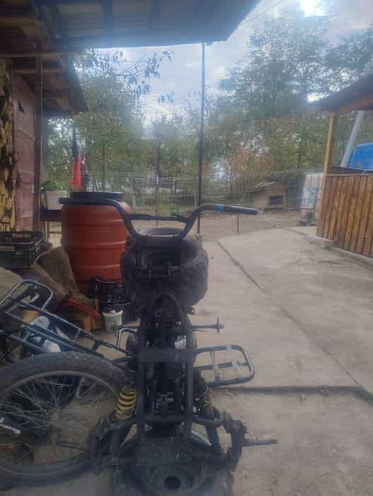 Vând cadru ATV 125cc