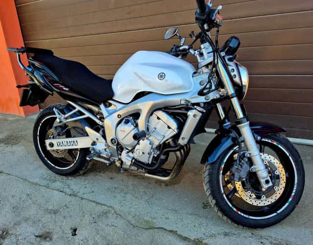 Yamaha FZ6N gata de sezon