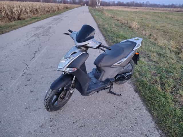 Scuter kimco 125