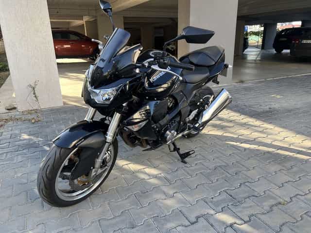 Kawasaki Z1000 cu ABS pret fix!