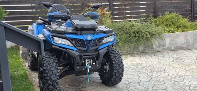 Vând atv Cf Moto 1000