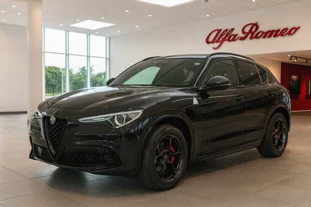 Alfa Romeo Quadrifoglio 2022 - Garantie Auto Italia! 45.500 Euro +TVA