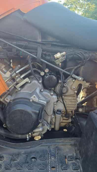 Vând atv loncin 700cc