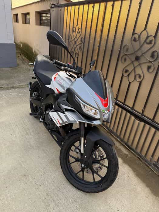 Aprilia Tuono 125/Octombrie 2021/7200 km/Adusa recent