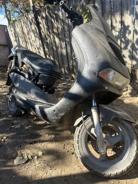 Vand scuter de 125 cc