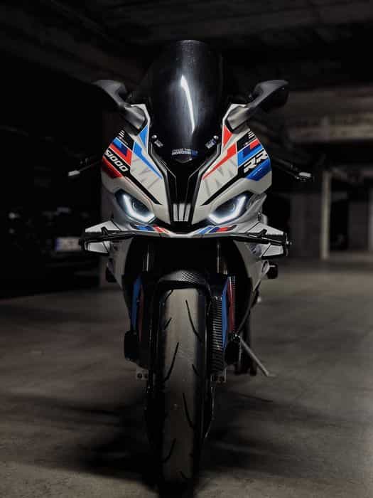 Bmw s1000rr 2024 - 16000km, jante carbon, evacuare titan!