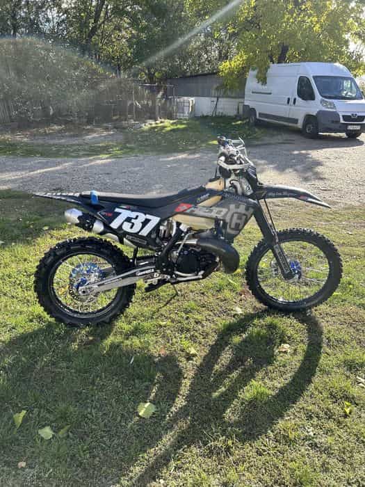 Husqvarna tx 300 2t enduro ( nu ktm )