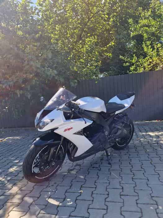 Vând Kawasaki  Ninja  Zx10r