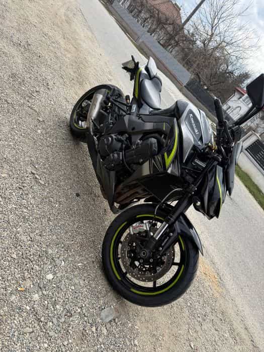 Vand/Schimb Kawasaki Z1000R edition
