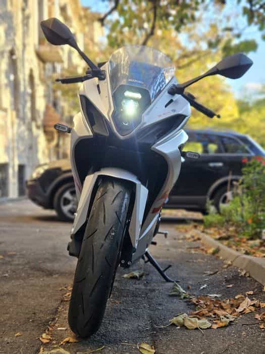 Suzuki GSX8R 2024