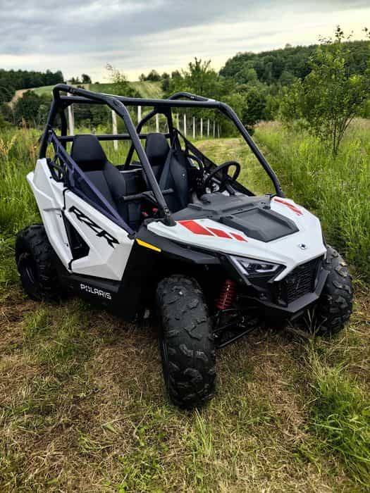 Polaris rzr 200 efi intretinut