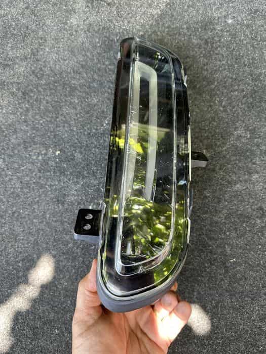 Proictor dreapta jeep grand cherokee.