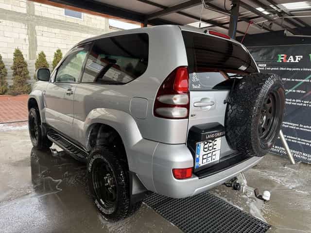 Vand Toyota Land Cruiser automata