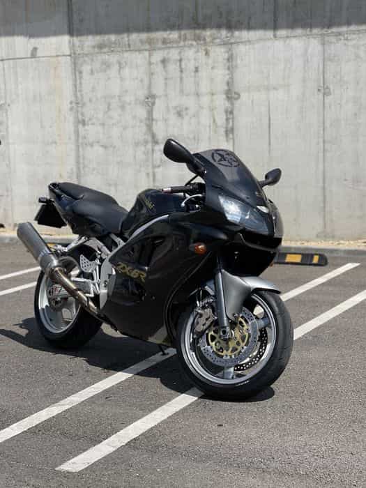 Kawasaki ninja 600 636 2001 inmatriculata schimb cu enduro