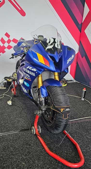 Yamaha R6 full race • Pregătită pistă circuit