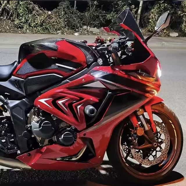 Protectie rezervor/ tank pad Honda CB/CBR 650 R 2019-2023