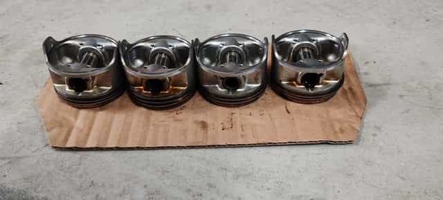 Pistoane Kawasaki  ZZR600 (zx600d)