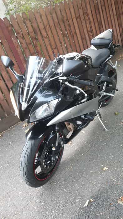 Vand Yamaha r6 2006/ schimb cu ATV