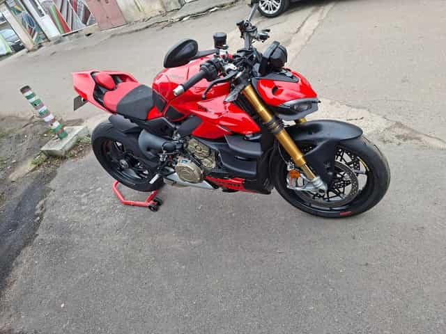 Vand ducati streetfighter v4s  2025