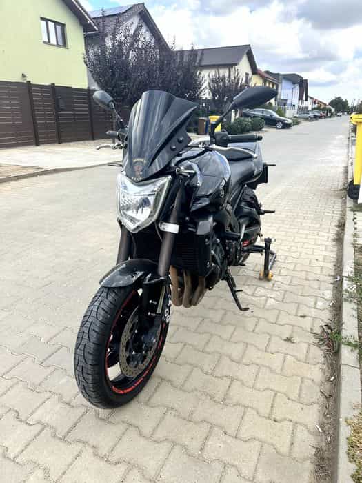 Vand Motocicleta Yamaha FZ1