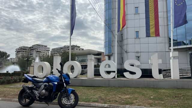 Kawasaki Z750 - naked