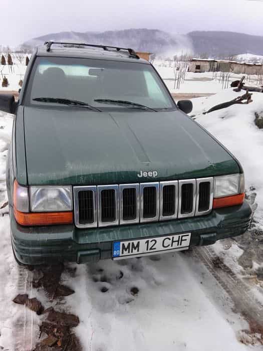 Autoutilitara Jeep Grand Cherokee