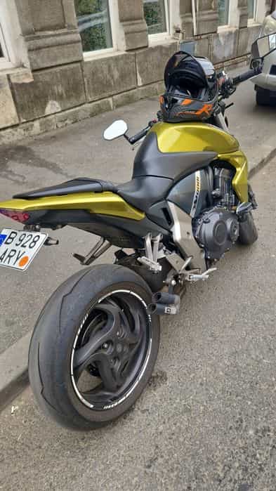 Honda cb1000r 2009 abs