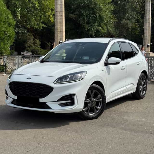 Ford Kuga ST-Line 2.0 TDCI MHEV, HUD/B&O/VIRTUAL/Full service. FULL!