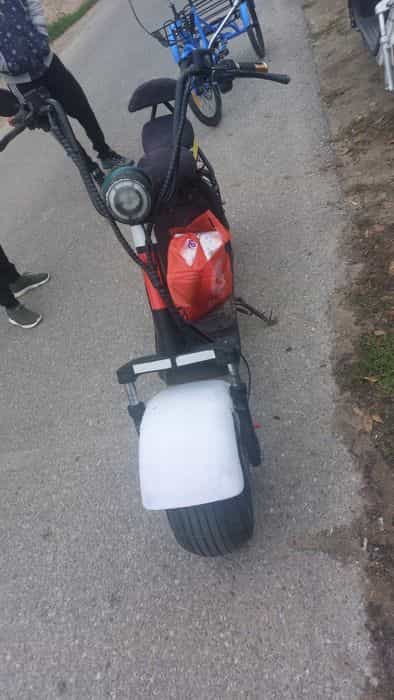 Vând scuter electric