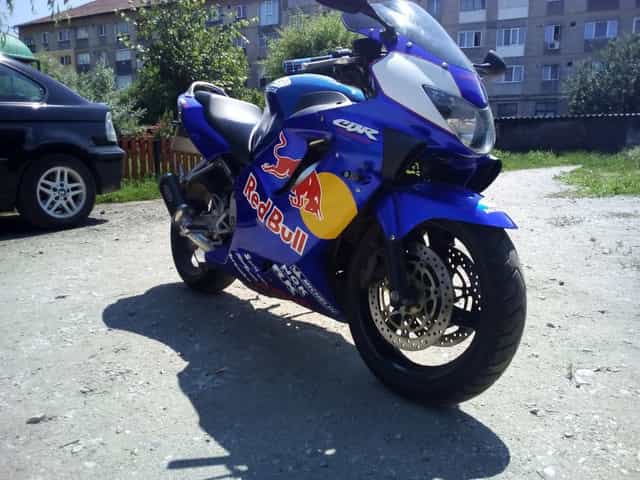Motocicleta Honda  CBR F4