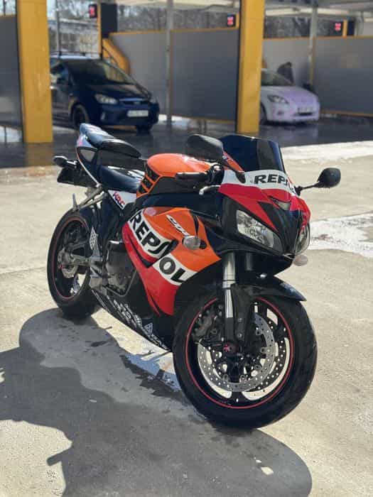 Vand Honda CBR-1000RR Fireblade