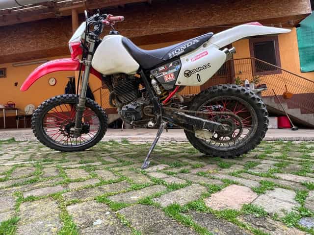 Motocicleta Honda XR400 R