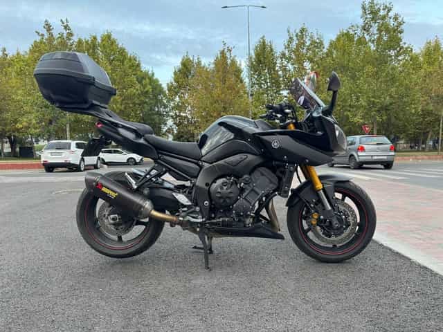 Se vinde Yamaha FZ8