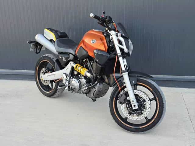 Yamaha MT03 660 A2