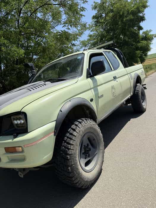 Mitubishi L200 off-road