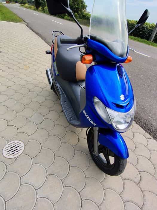 Scuter Suzuki Hokuto 110