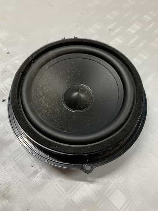 Boxa stanga fata Land Rover Discovery - Motorina 2015