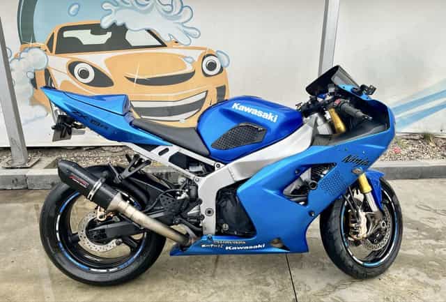 Kawasaki zx-6r 636