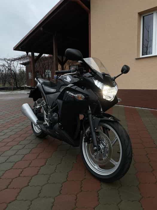 Vand Honda CBR 250R 2012