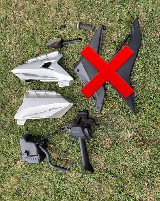 Yamaha YZF 125 carene piese gen 1