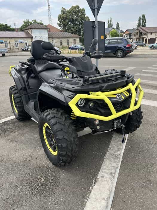 Can am Outlander 1000/ an 2019/ 3500 km