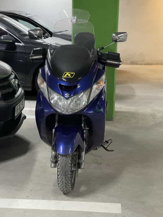 Suzuki burgman 400 2005