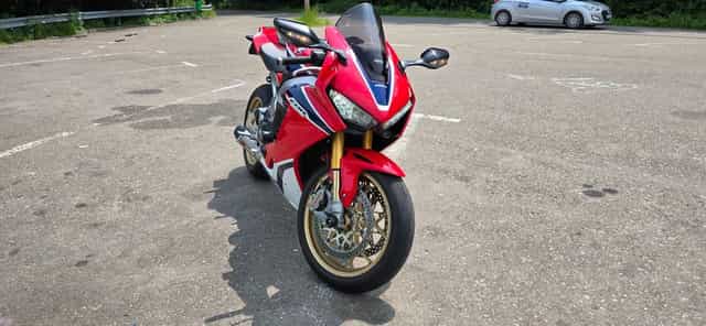 Honda CBR 1000RR SP1 SC 77