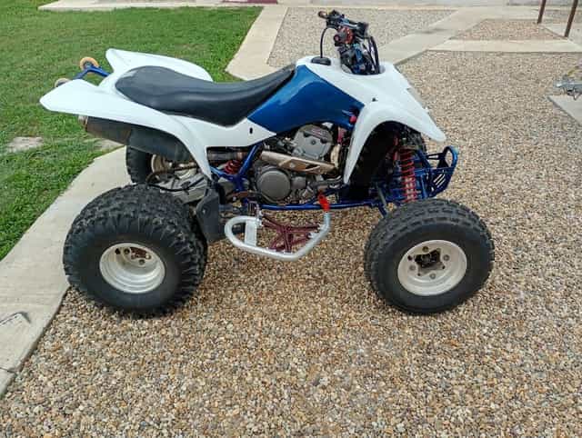 Suzuki Ltz 400 quad
