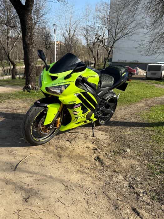 Kawasaki ZX6R an 2006