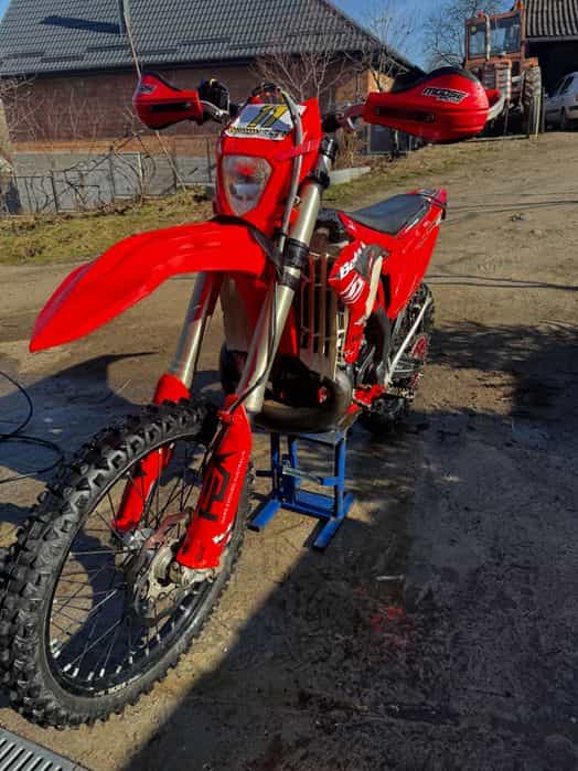 Beta RR MY2023          R