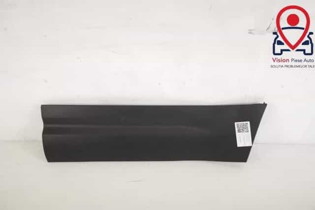 Bandou Ornament Usa Stanga Spate Original In Stare Buna Land Rover  De