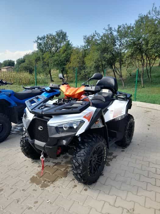 Vând ATV Kymco MXU 700 Efi