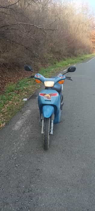 Piaggio free anmatriculat.